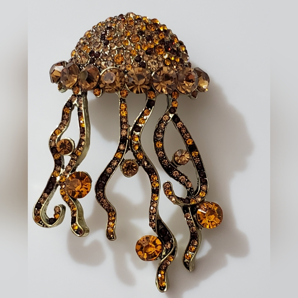 Jellyfish brooch BIG rhinestones Beautiful sea beach jewelry summer Amber brown
